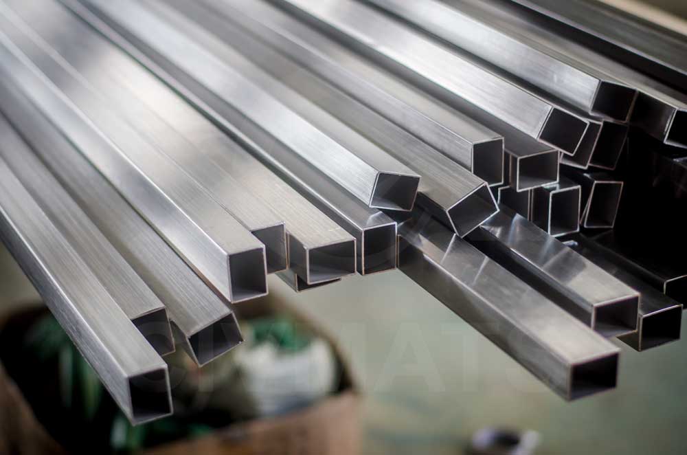 China stainless steel rectangle pipes & tubes supplier