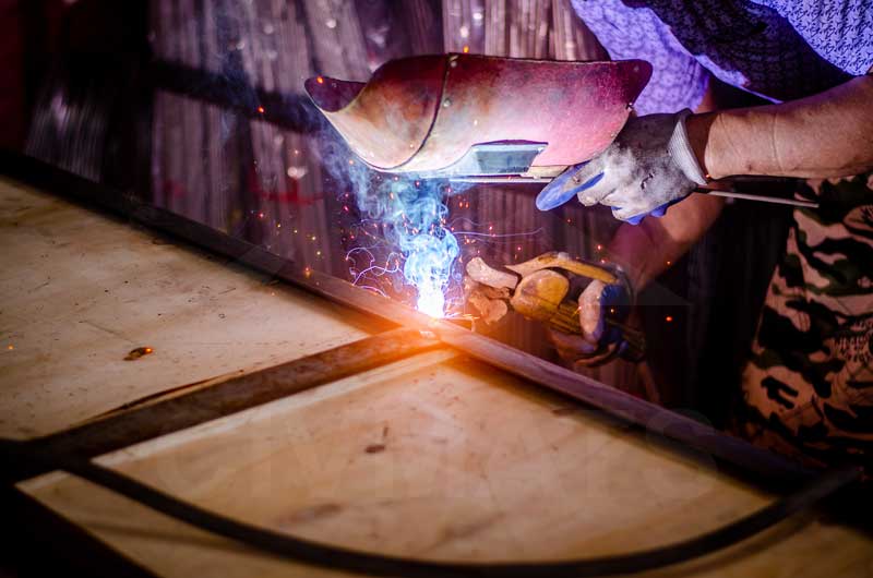 wooden case welding