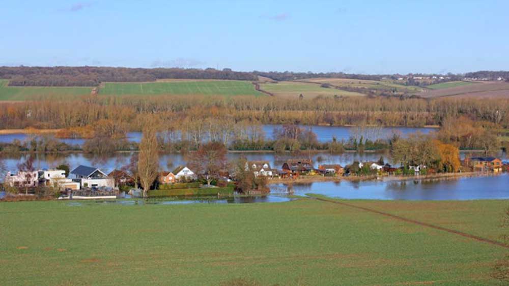 The Thames in Flood near Marlow (Alexander Hall 2014)