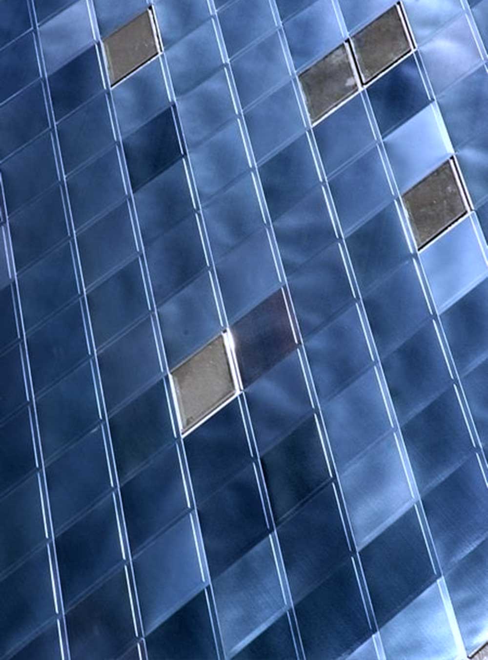 316 Stainless Steel Panels Clad the Surface of the Contemporary Jewish Museum (Rose Etherington 2008)
