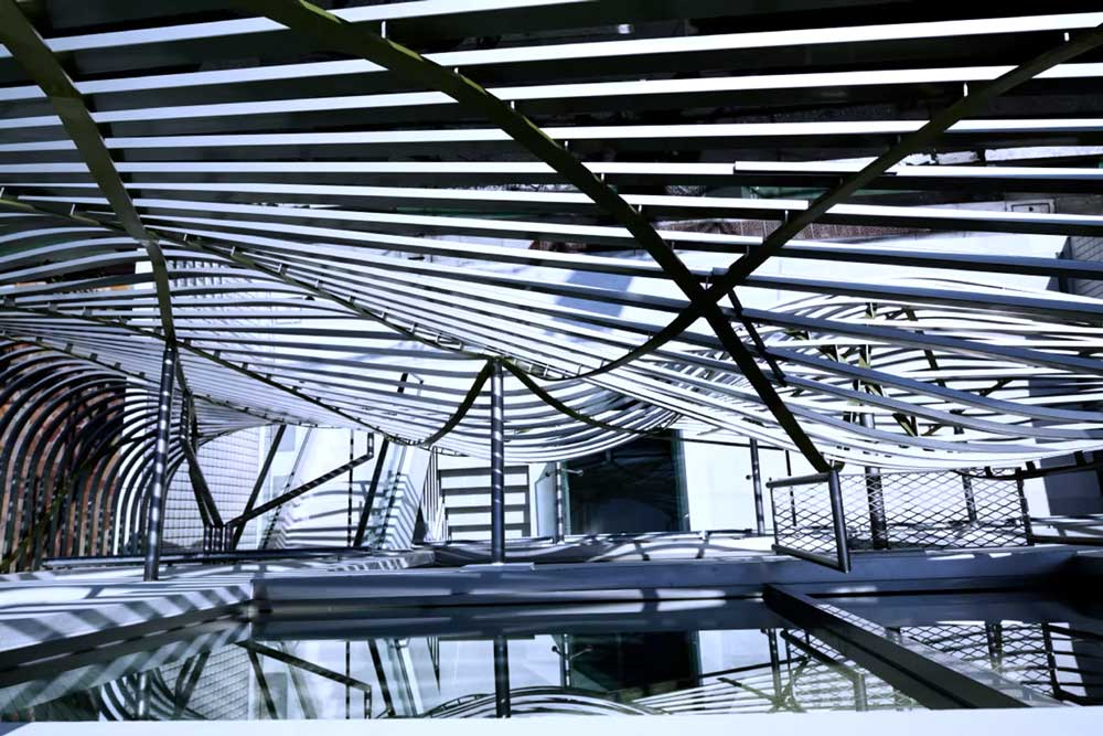 Stainless Steel Plates & Stainless Steel Pipes Applied in the Dear Jingumae Building (Arch2O 2025)