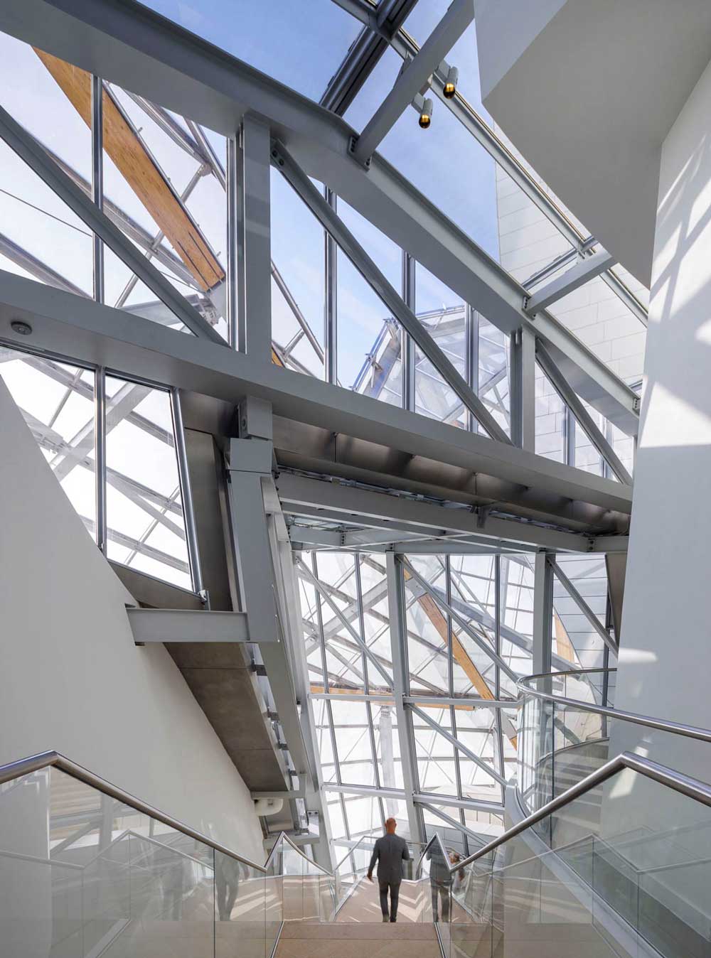 2205 Duplex Stainless Steel Grid of Foundation Louis Vuitton (Image Courtesy of Frédéric Blanchet 2024)